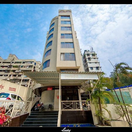 Lucky Hotel Goregaon Bombaj Zewnętrze zdjęcie