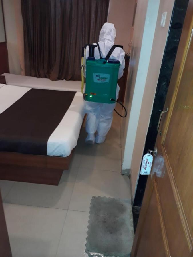 Lucky Hotel Goregaon Bombaj Zewnętrze zdjęcie