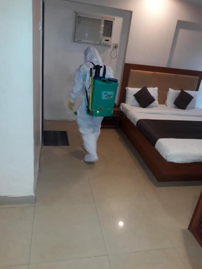 Lucky Hotel Goregaon Bombaj Zewnętrze zdjęcie