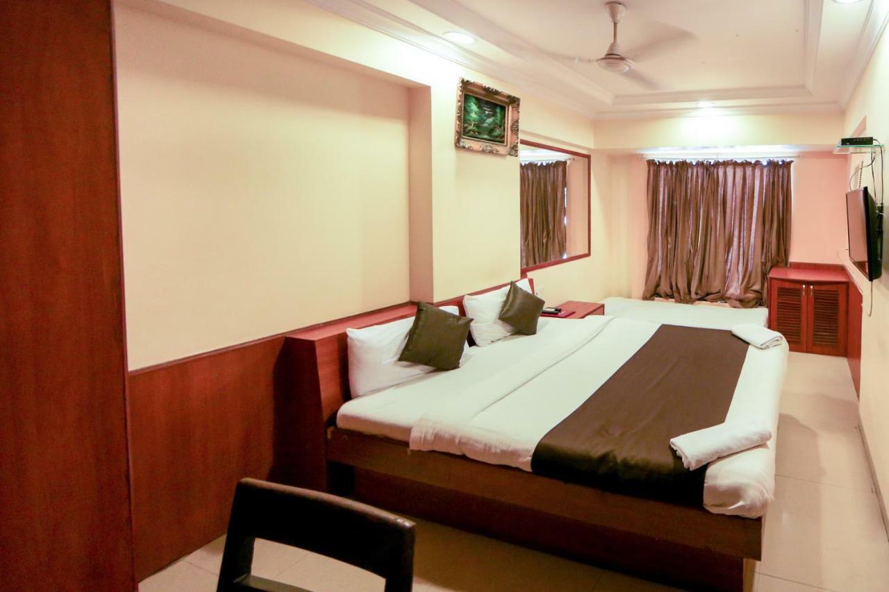 Lucky Hotel Goregaon Bombaj Zewnętrze zdjęcie