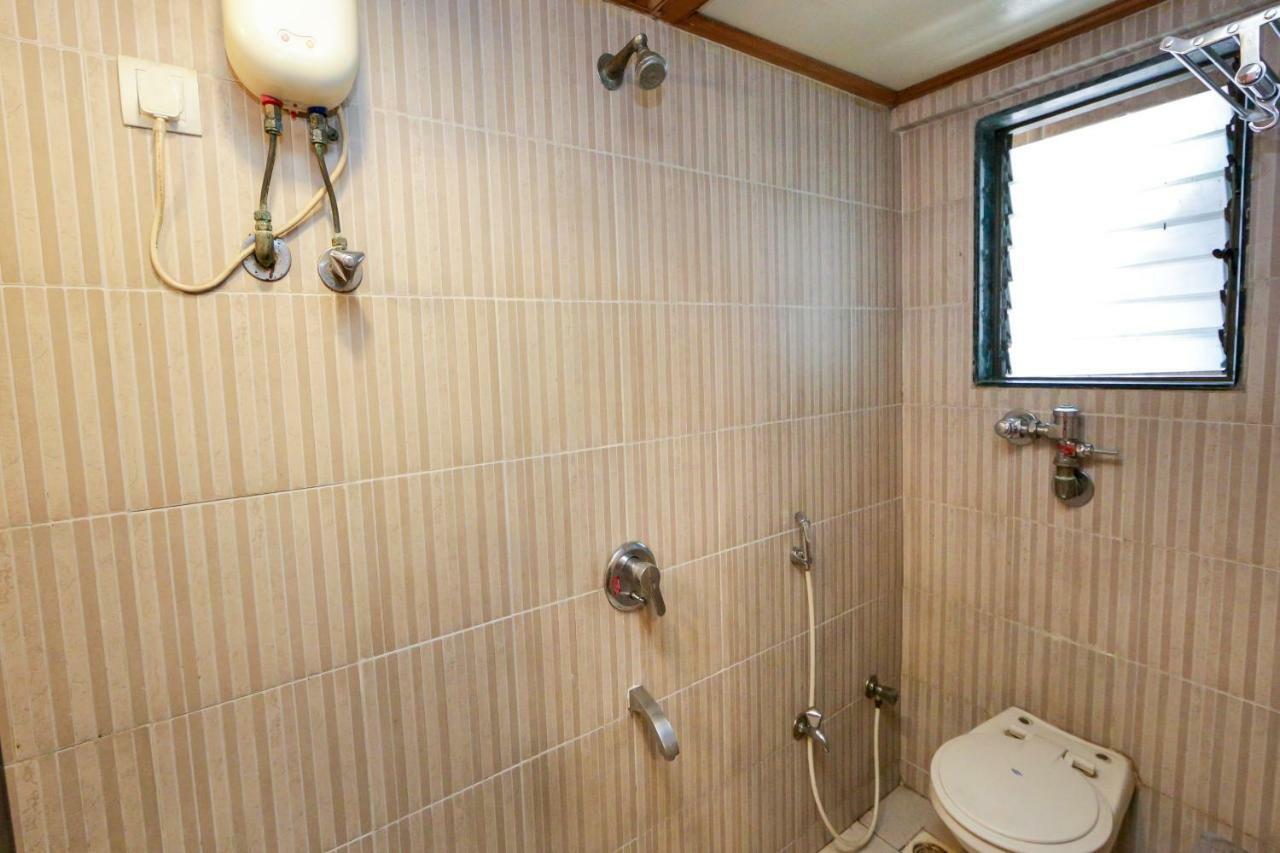 Lucky Hotel Goregaon Bombaj Zewnętrze zdjęcie